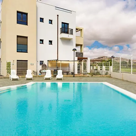 아파트 Modern In Residential Complex With Pools 코스타 데 안티과