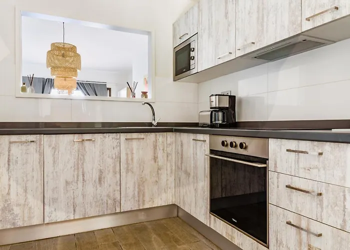 Apartment Modern In Residential Complex With Pools